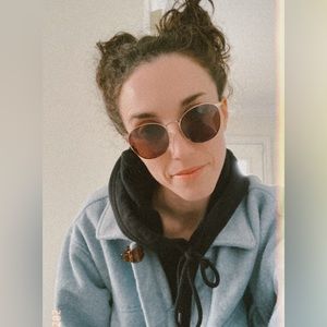 Meet your Posher, Elle